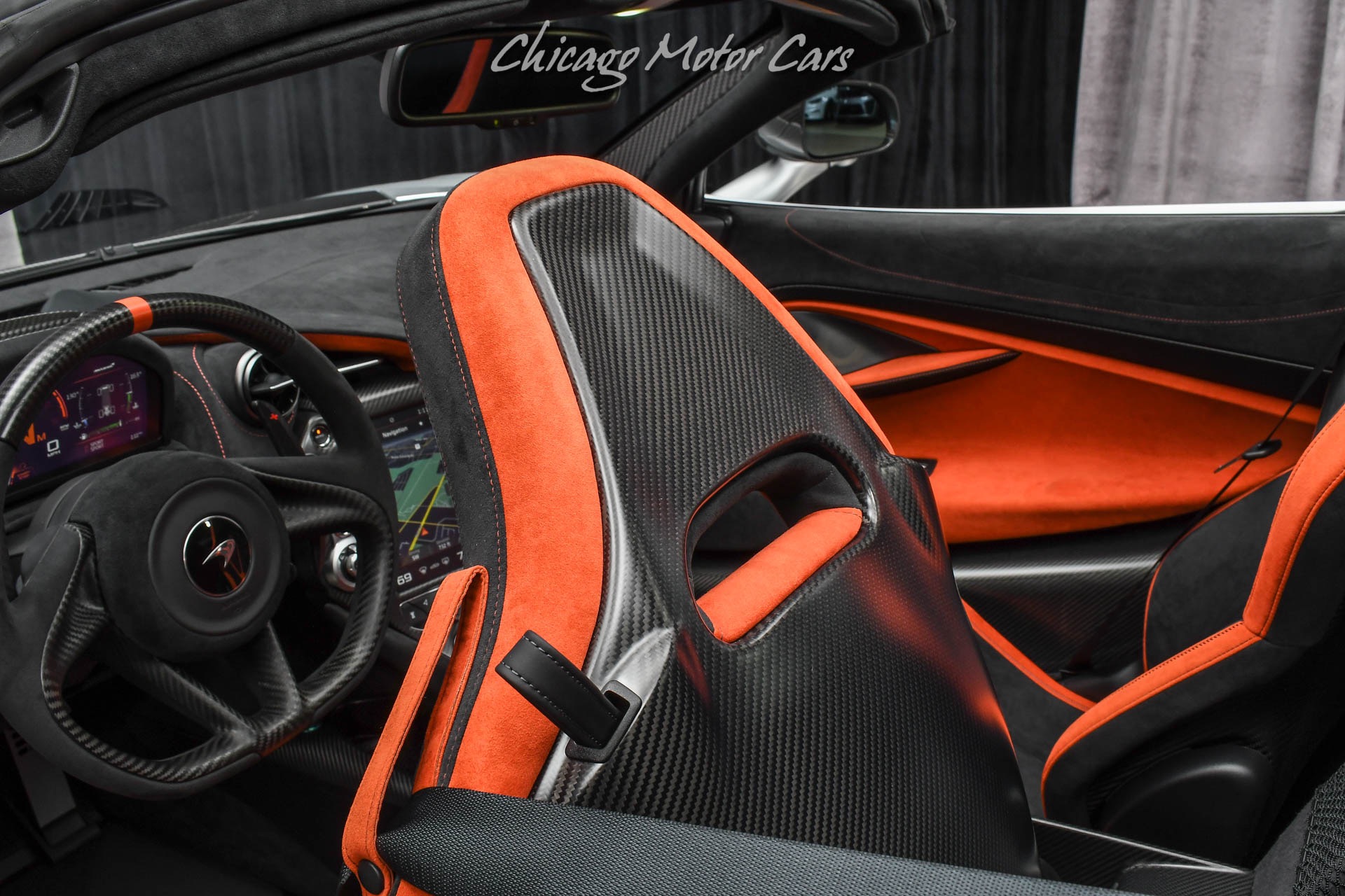 Used-2022-McLaren-765LT-Spider-Convertible-ONLY-43-Miles-MSO-Bespoke-Options-LOADED-Carbon-Fiber