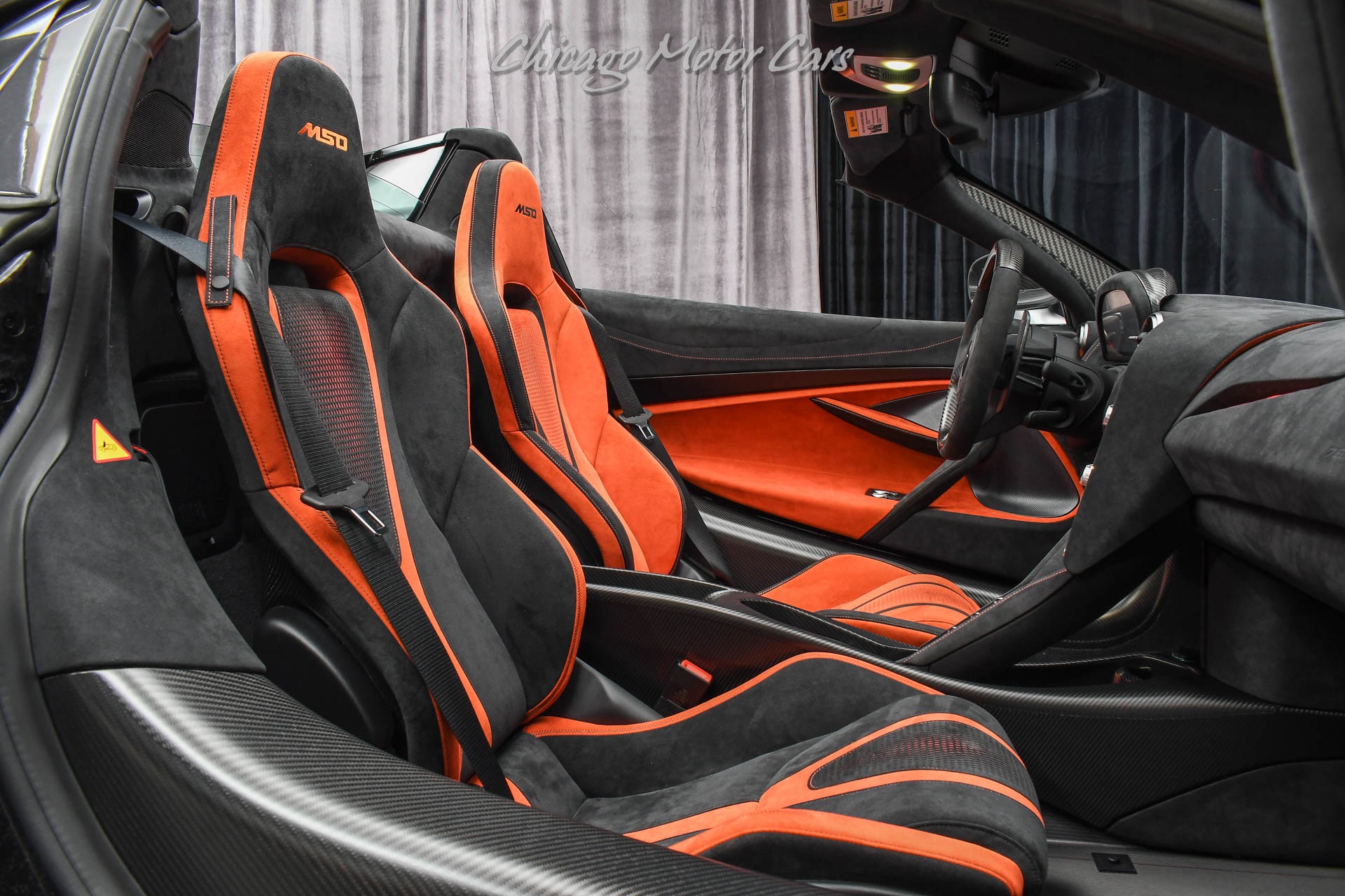 Used-2022-McLaren-765LT-Spider-Convertible-ONLY-43-Miles-MSO-Bespoke-Options-LOADED-Carbon-Fiber