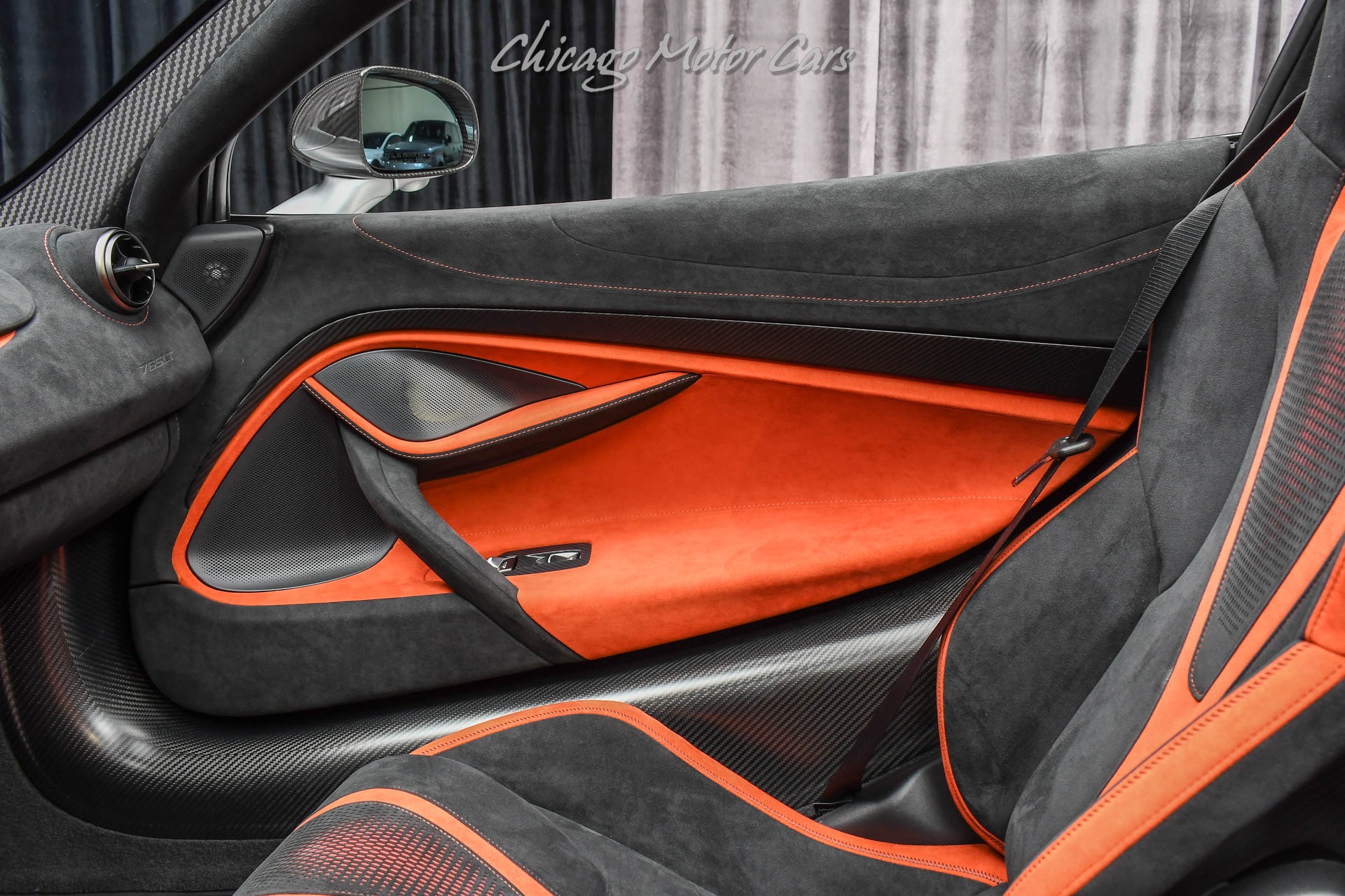 Used-2022-McLaren-765LT-Spider-Convertible-ONLY-43-Miles-MSO-Bespoke-Options-LOADED-Carbon-Fiber