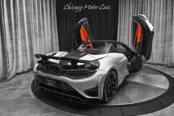 Used-2022-McLaren-765LT-Spider-Convertible-ONLY-43-Miles-MSO-Bespoke-Options-LOADED-Carbon-Fiber