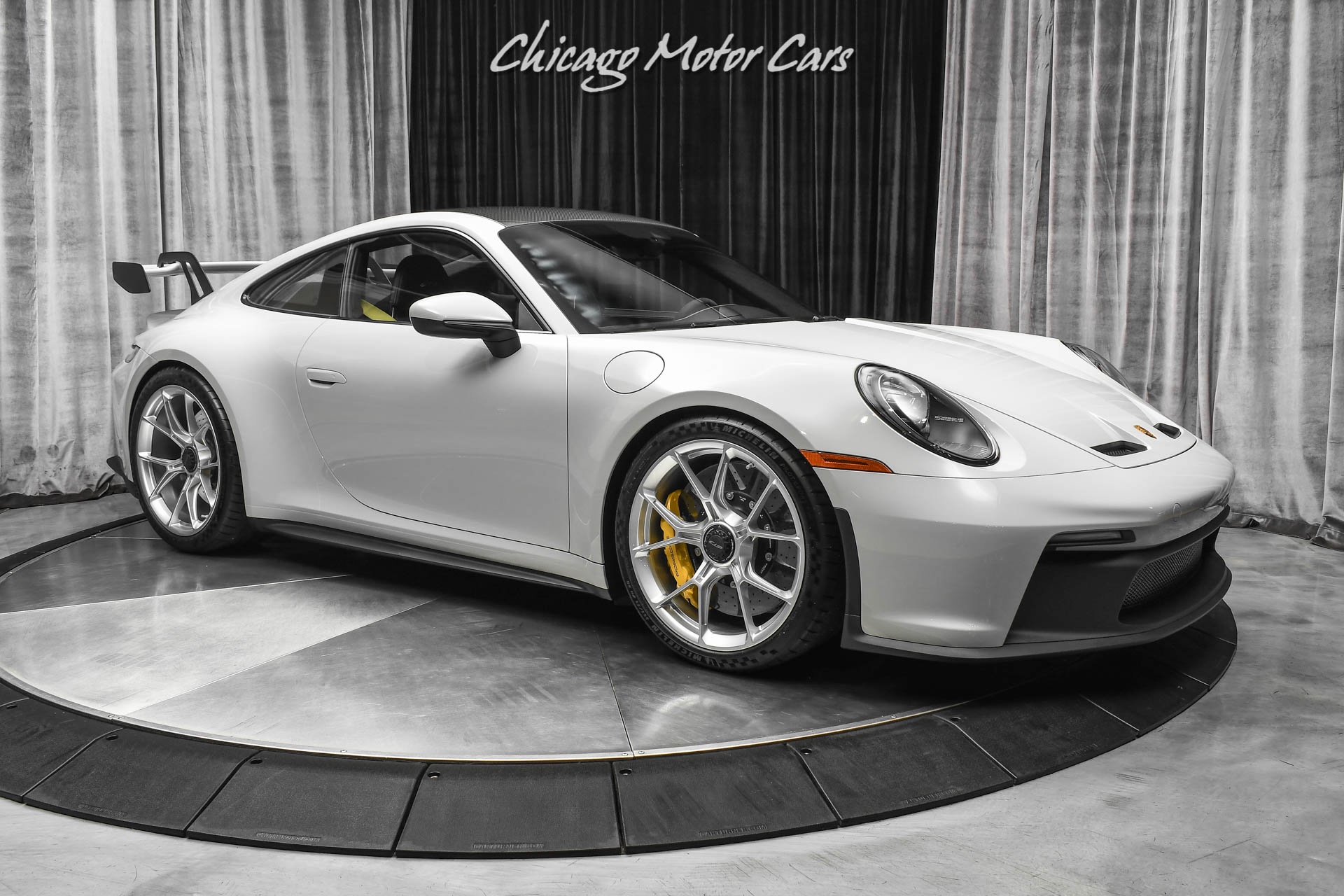 Used-2022-Porsche-911-GT3-Coupe-ONLY-25-Miles-6-Speed-Manual-Chalk-PCCB-HUGE-MSRP-LOADED