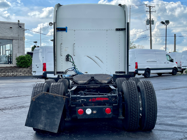 Used 2005 Kenworth W900 Aerocab Sleeper - Cummins ISX - 450 Horsepower - 13 Speed for sale Sold at Chicago Motor Cars in West Chicago IL 60185 6