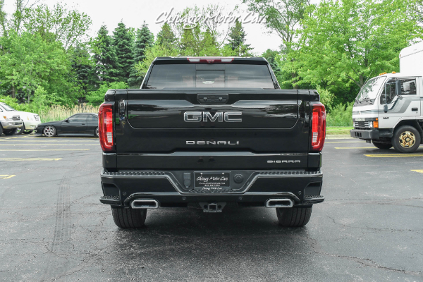 Used 2022 GMC Sierra 1500 Denali Ultimate 4WD Crew Cab Pickup ONLY 42 Miles! Duramax Diesel! LOADED for sale Sold at Chicago Motor Cars in West Chicago IL 60185 4