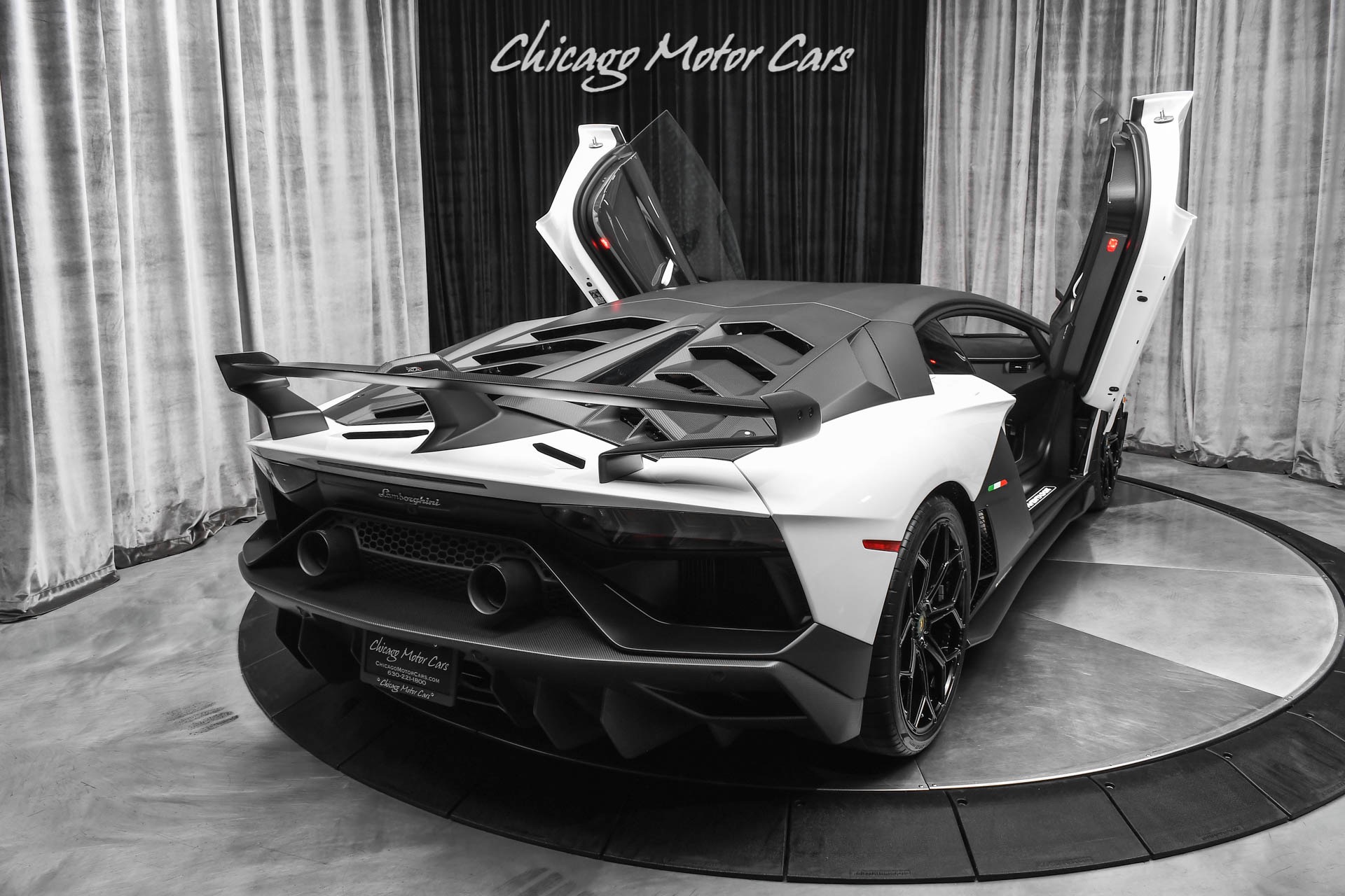 Used-2020-Lamborghini-Aventador-SVJ-63-LP770-4-SVJ63-Coupe-ONLY-120-Miles-SUPER-RARE-EXAMPLE-TONS-of-Carbon