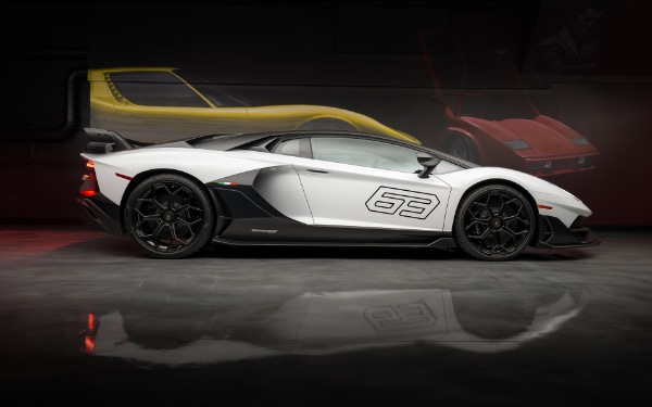 Used 2020 Lamborghini Aventador SVJ 63 LP770-4 SVJ63 Coupe ONLY 120 Miles! SUPER RARE EXAMPLE! TONS of Carbon! for sale Sold at Chicago Motor Cars in West Chicago IL 60185 6