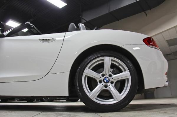 New-2011-BMW-Z4-sDrive30i