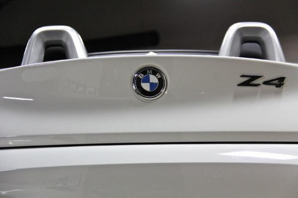 New-2011-BMW-Z4-sDrive30i