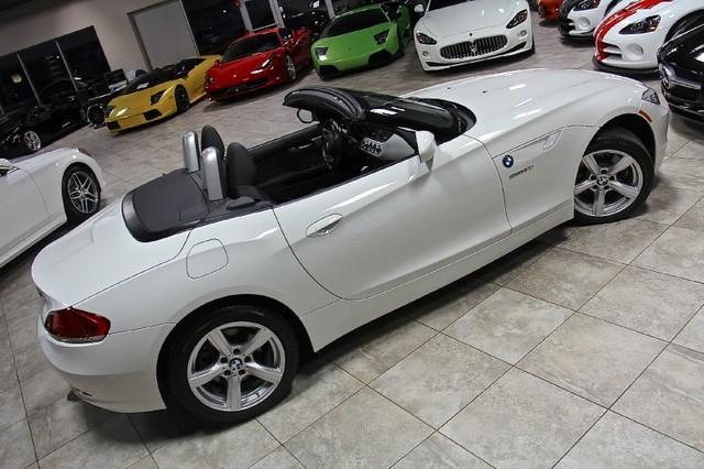 New-2011-BMW-Z4-sDrive30i