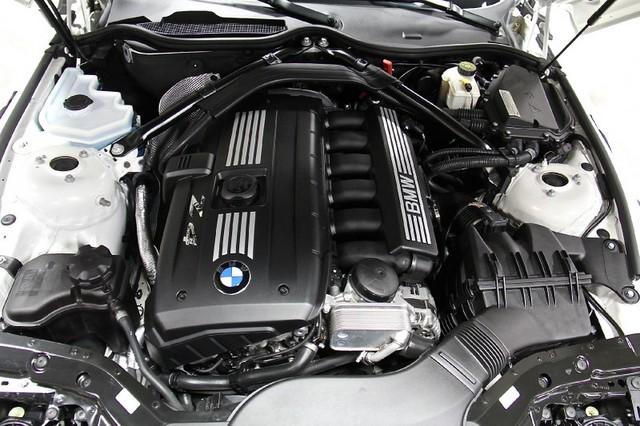 New-2011-BMW-Z4-sDrive30i