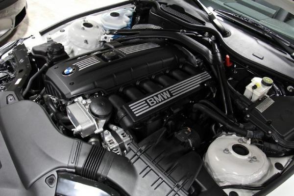 New-2011-BMW-Z4-sDrive30i
