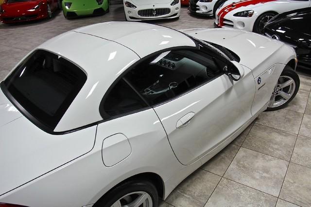 New-2011-BMW-Z4-sDrive30i