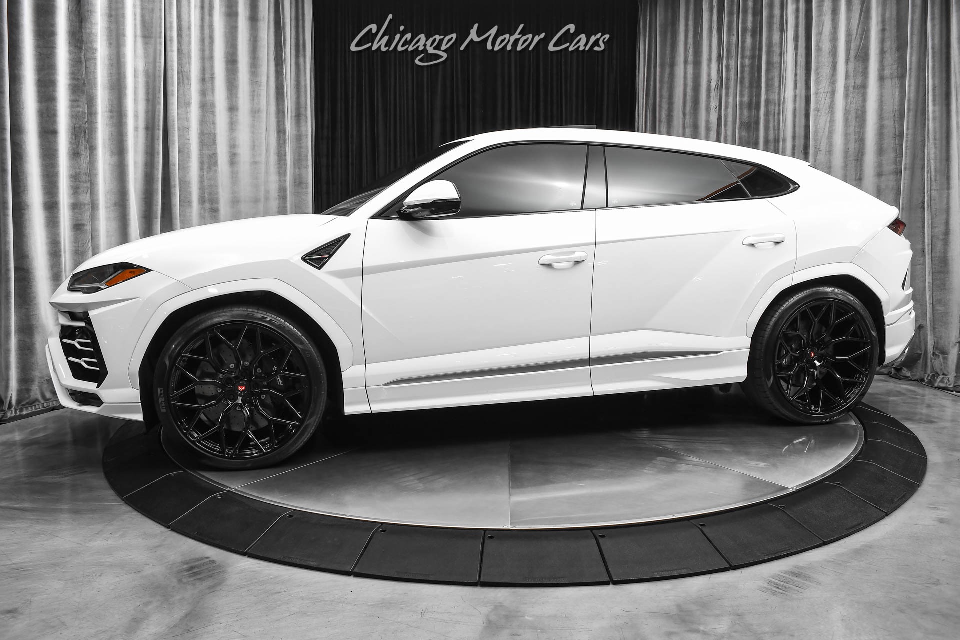 Used 2020 Lamborghini Urus SUV VOSSEN Wheels! Upgraded Exhaust! B&O 3D! Comfort Seats! for sale Sold at Chicago Motor Cars in West Chicago IL 60185 1