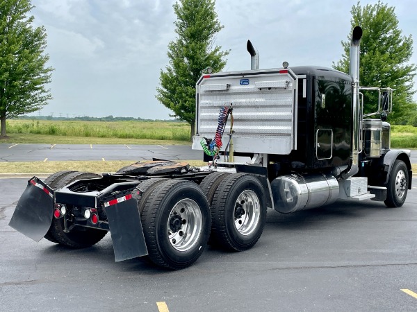 Used 2013 Peterbilt 389 GLIDER! CAT 6NZ - 500 HORSEPOWER - 15 SPEED MANUAL for sale Sold at Chicago Motor Cars in West Chicago IL 60185 5