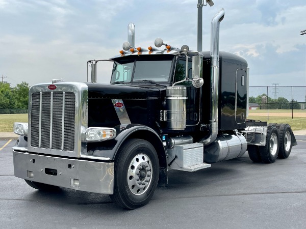 Used 2013 Peterbilt 389 GLIDER! CAT 6NZ - 500 HORSEPOWER - 15 SPEED MANUAL for sale Sold at Chicago Motor Cars in West Chicago IL 60185 1