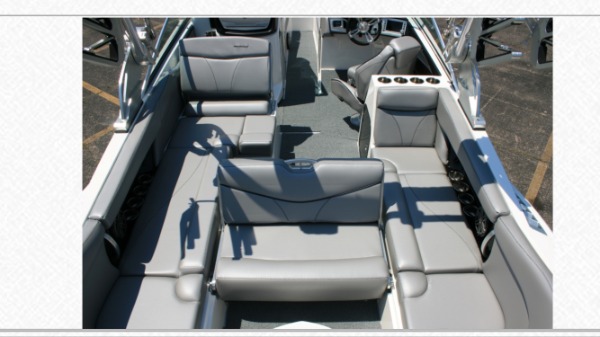 Used 2016 Mastercraft X26 Surf Boat-Ilmor V8-FRESH SERVICE-BOW THRUSTER-ONLY 221 HOURS! for sale Sold at Chicago Motor Cars in West Chicago IL 60185 5