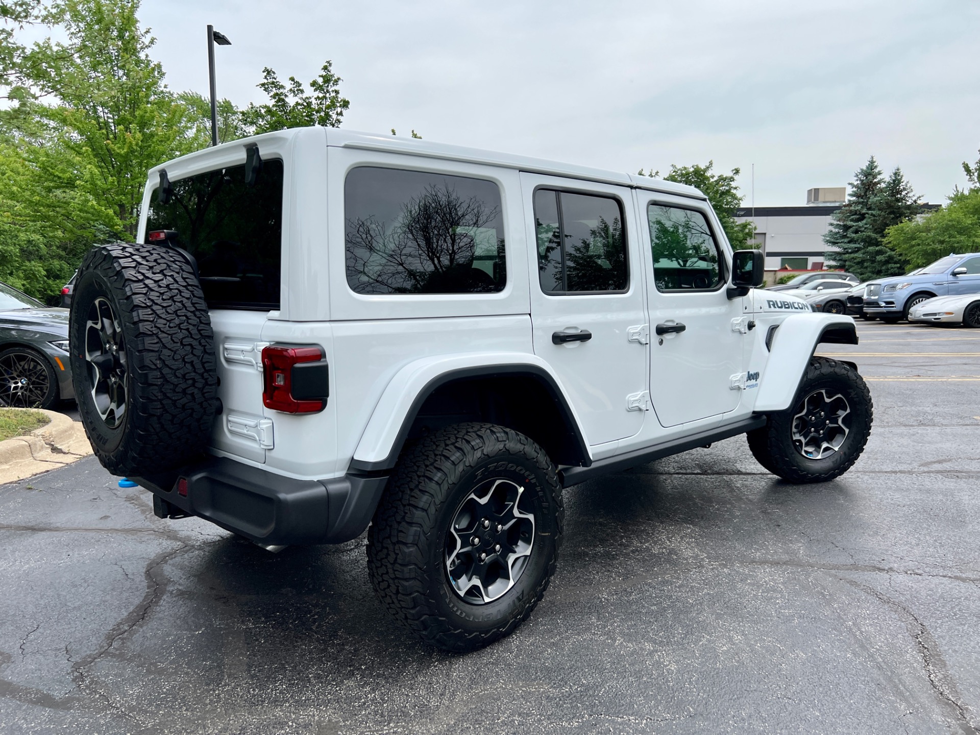 Used-2022-Jeep-Wrangler-Unlimited-Rubicon-4XE-Hybrid-SUV-LOADED-Matching-Hard-Top-Huge-MSRP-Like-New