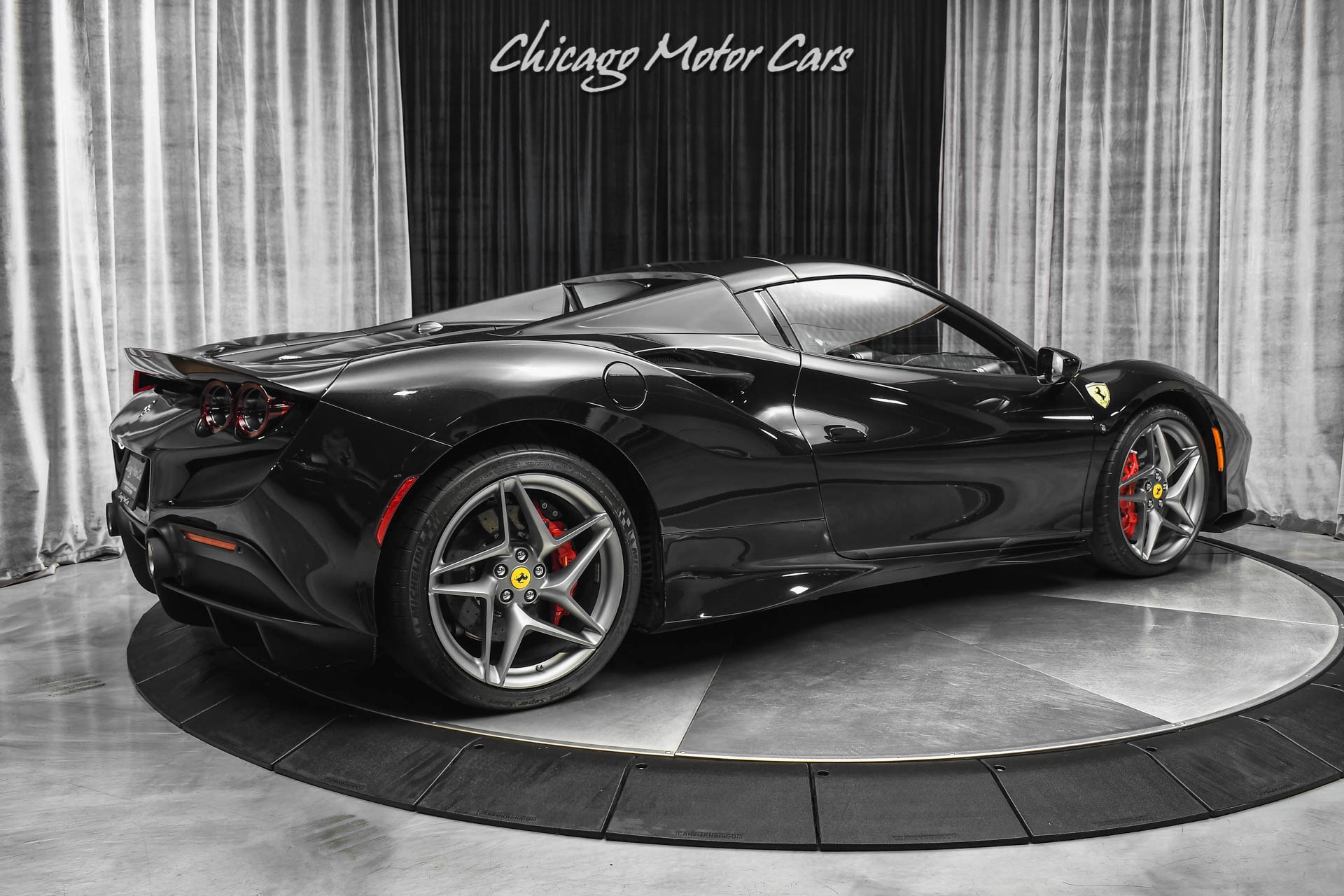 Used-2021-Ferrari-F8-Spider-Convertible-Only-2300-Miles-HOT-Spec-Carbon-Fiber-Front-Lift-Front-PPF