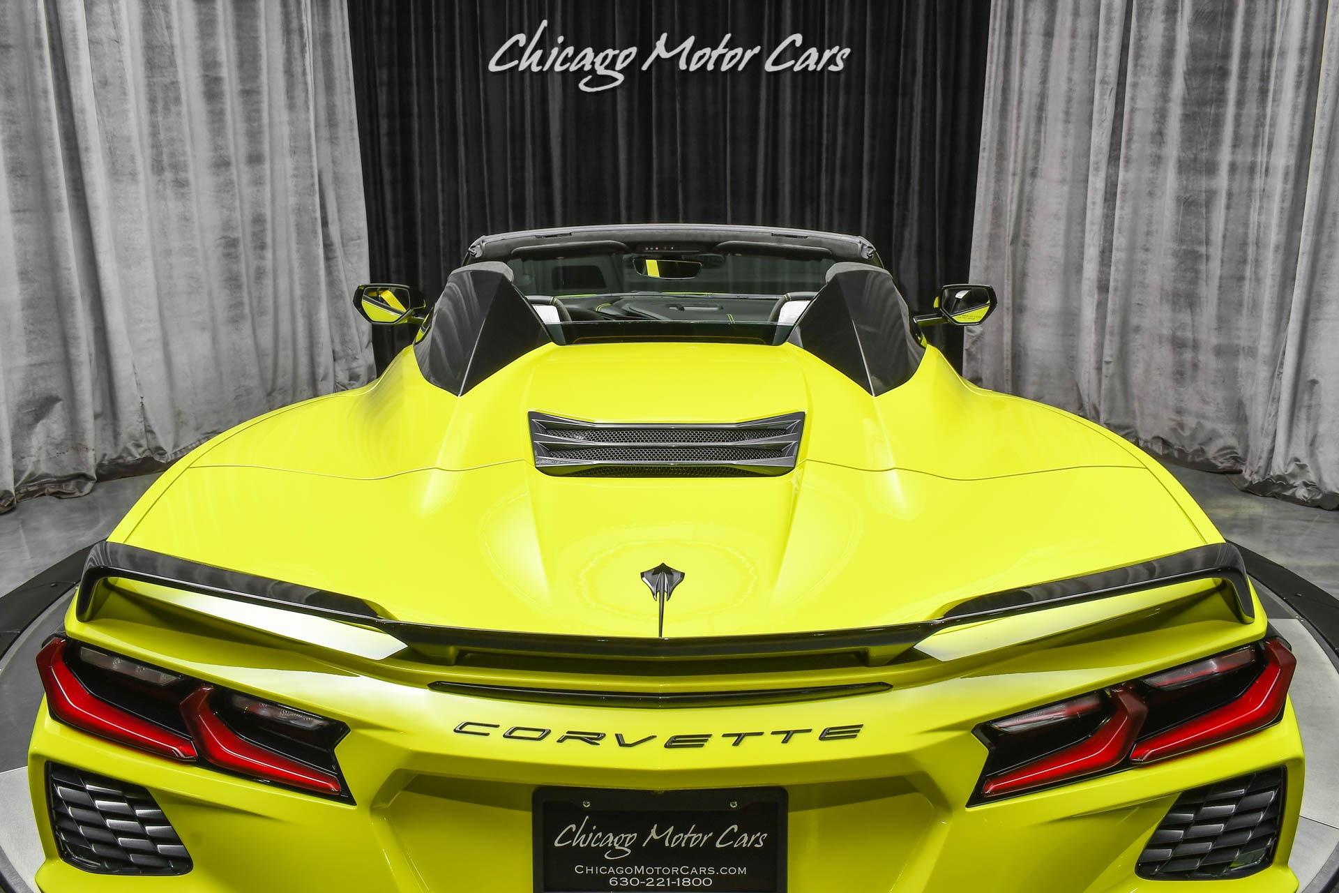 Used-2022-Chevrolet-Corvette-Stingray-3LT-Convertible-2-Sets-of-Wheels-HARD-LOADED-CarbonFiber-FrontLift