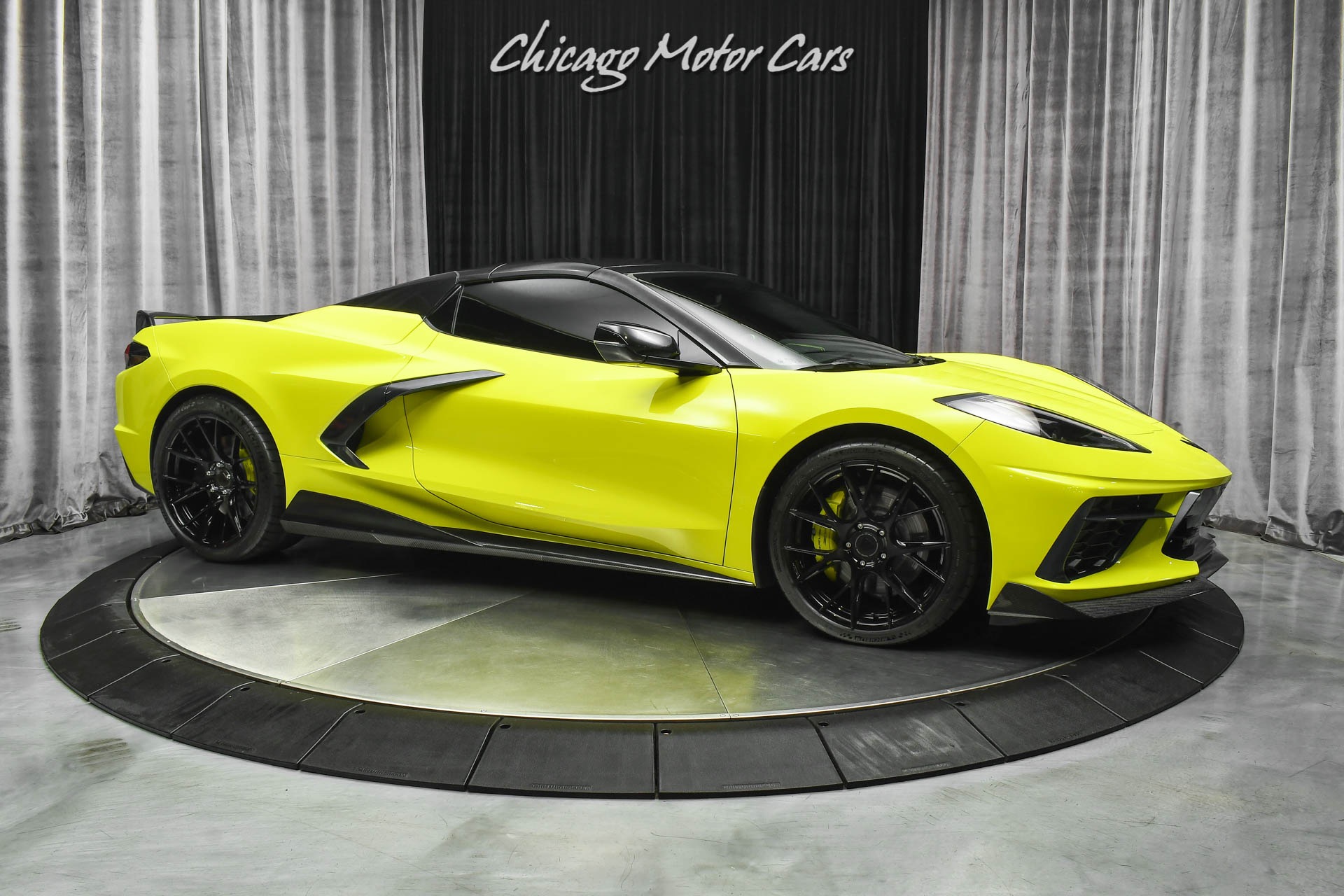 Used-2022-Chevrolet-Corvette-Stingray-3LT-Convertible-2-Sets-of-Wheels-HARD-LOADED-CarbonFiber-FrontLift