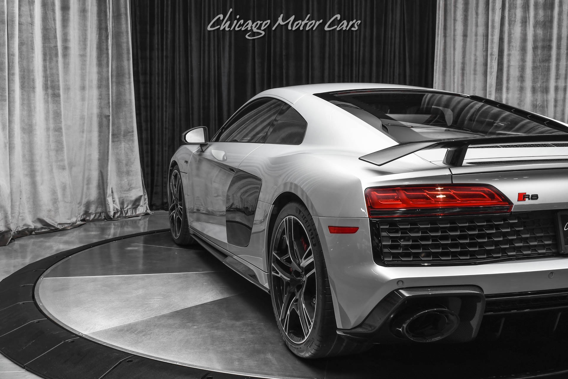 Used-2020-Audi-R8-52-quattro-V10-performance-Coupe-Carbon-Pkg-B-O-Front-PPF-LOADED