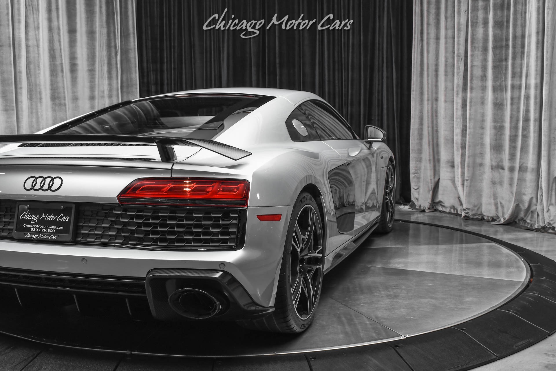 Used-2020-Audi-R8-52-quattro-V10-performance-Coupe-Carbon-Pkg-B-O-Front-PPF-LOADED