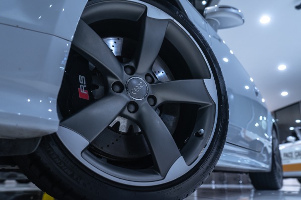Used 2013 Audi TT RS 2.5 quattro LOADED! MANUAL TRANS CLEAN CARFAX - GREAT SERVICE HISTORY for sale Sold at Chicago Motor Cars in West Chicago IL 60185 5