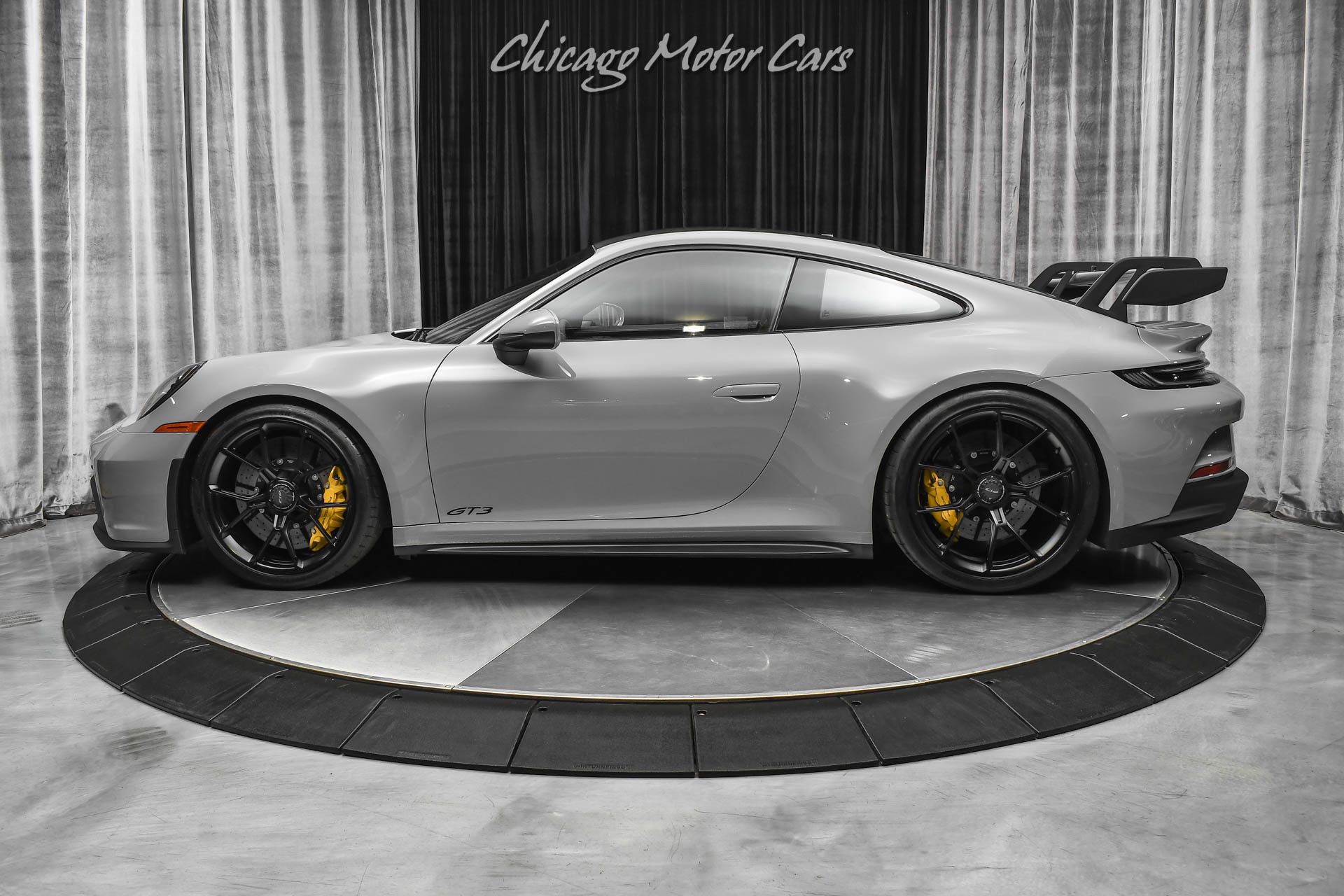 Used-2022-Porsche-911-GT3-Coupe-ONLY-909-Miles-RARE-PTS-Nardo-Grey-Manual-PCCB-LOADED