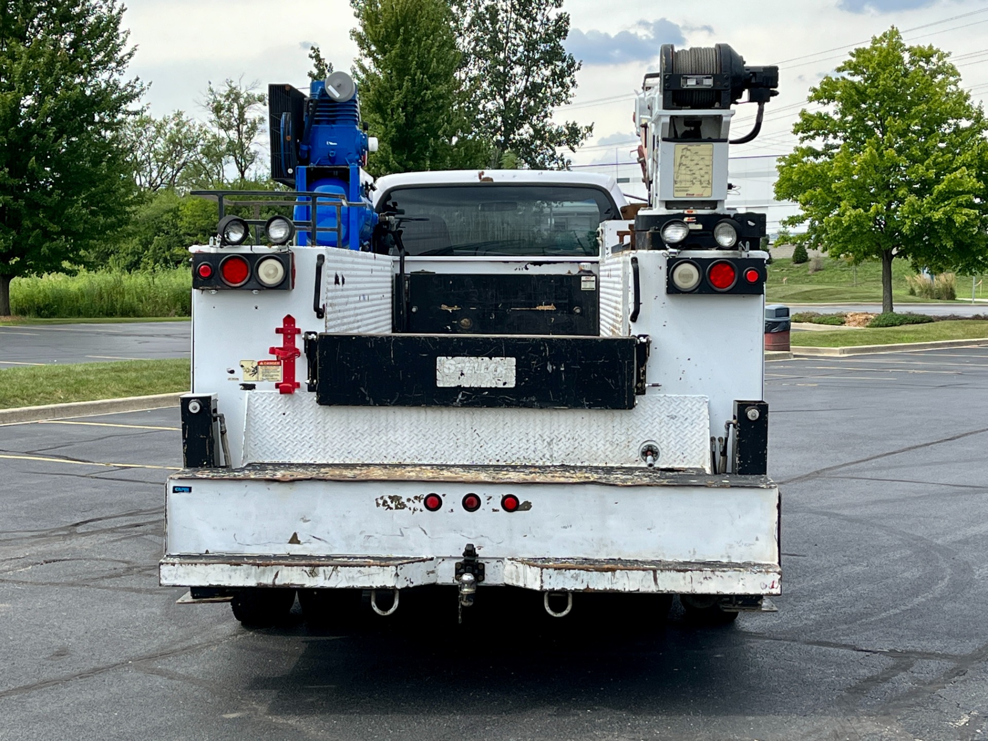 Used-2003-Ford-F650-SERVICE-TRUCK---CUMMINS-DIESEL---STELLAR-10K-CRANE