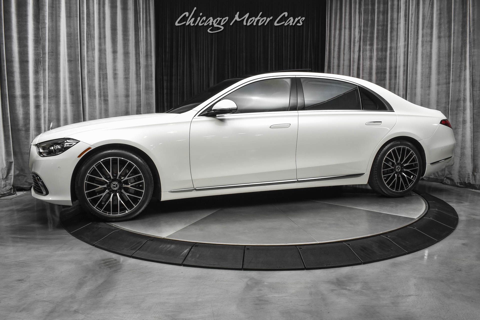 Used-2021-Mercedes-Benz-S580-4Matic-Sedan-ONLY-1K-Miles-Burmester-4D-Warmth---Comfort-Pkg-LOADED