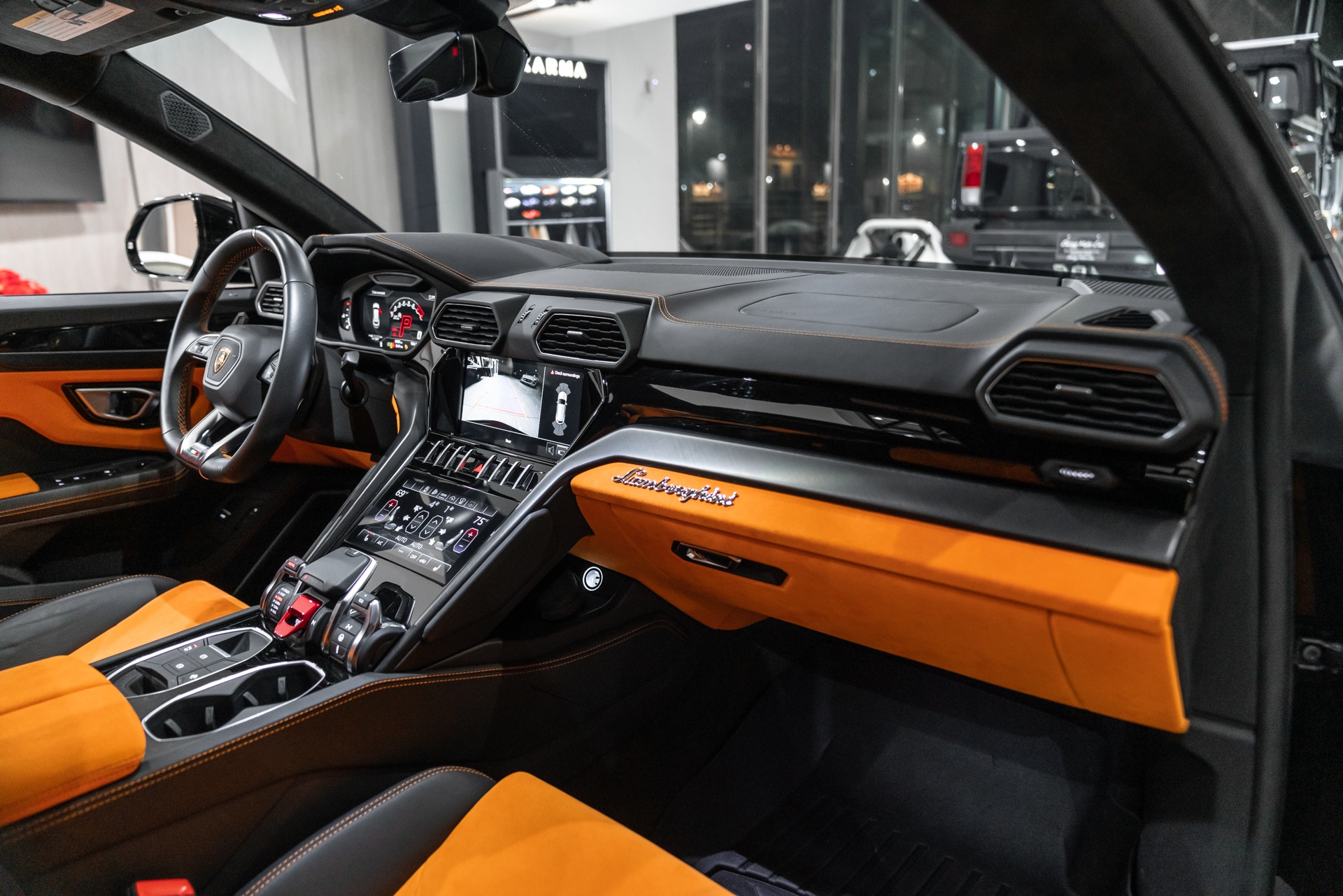 Used-2022-Lamborghini-Urus-SUV-HOT-Color-Combo-Style-Pkg-Taigete-Wheels-FULL-PPF-LOADED-Only-4k-Mi