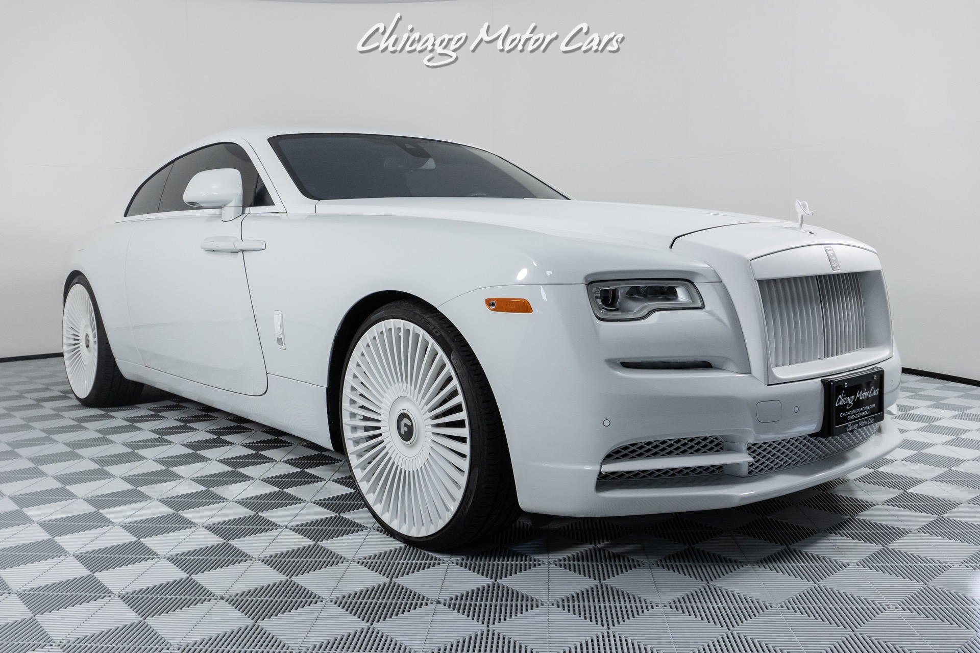 Used-2018-Rolls-Royce-Wraith-Starlight-Headliner-FORGIATOS-RED-INTERIOR-LOADED