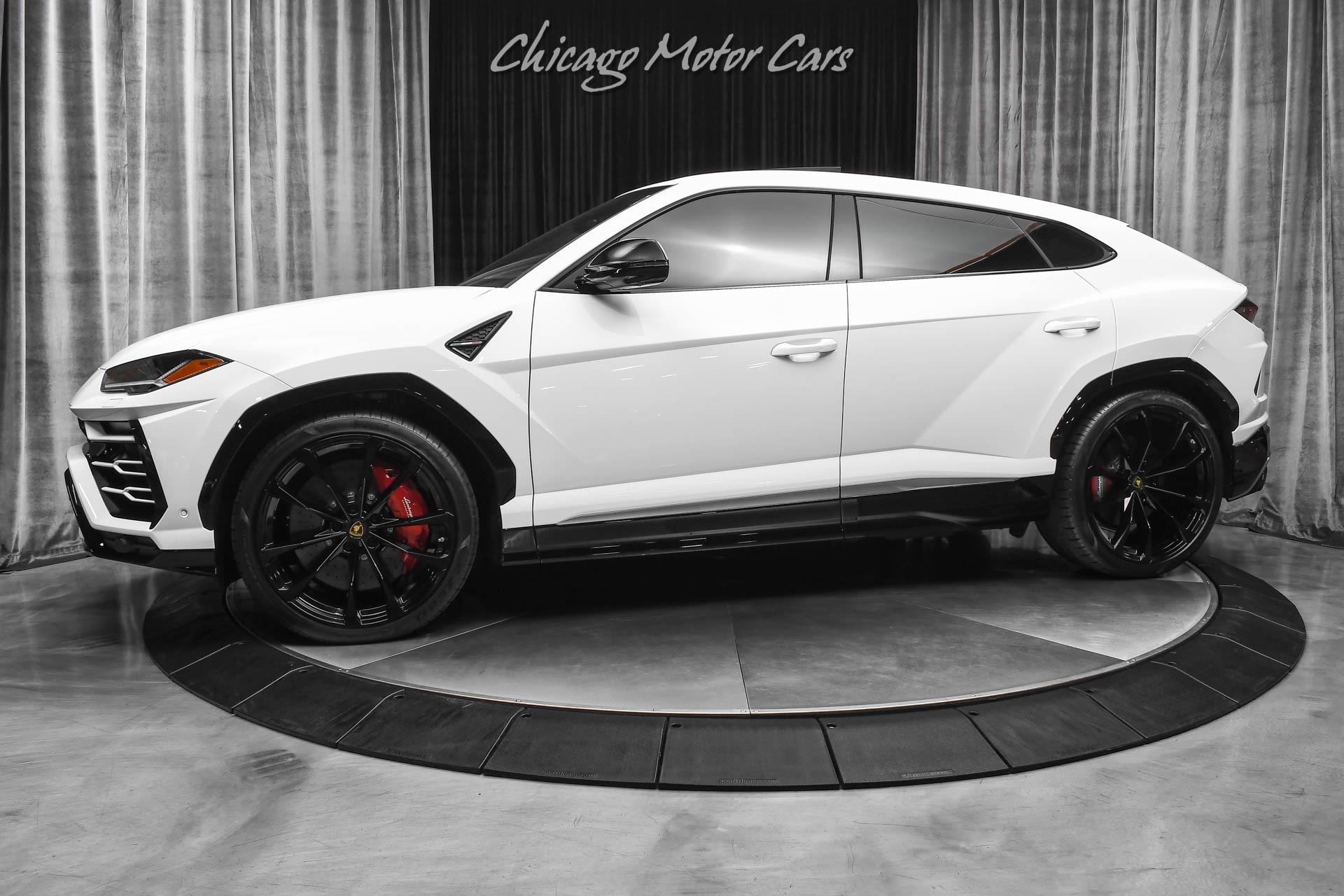 Used 2020 Lamborghini Urus SUV ONLY 309 Miles! HOT Spec! FULL ADAS Pkg! FULL Front PPF! LOADED for sale Sold at Chicago Motor Cars in West Chicago IL 60185 1