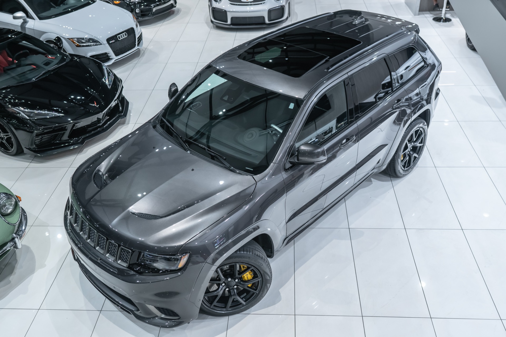 Used-2021-Jeep-Grand-Cherokee-Trackhawk