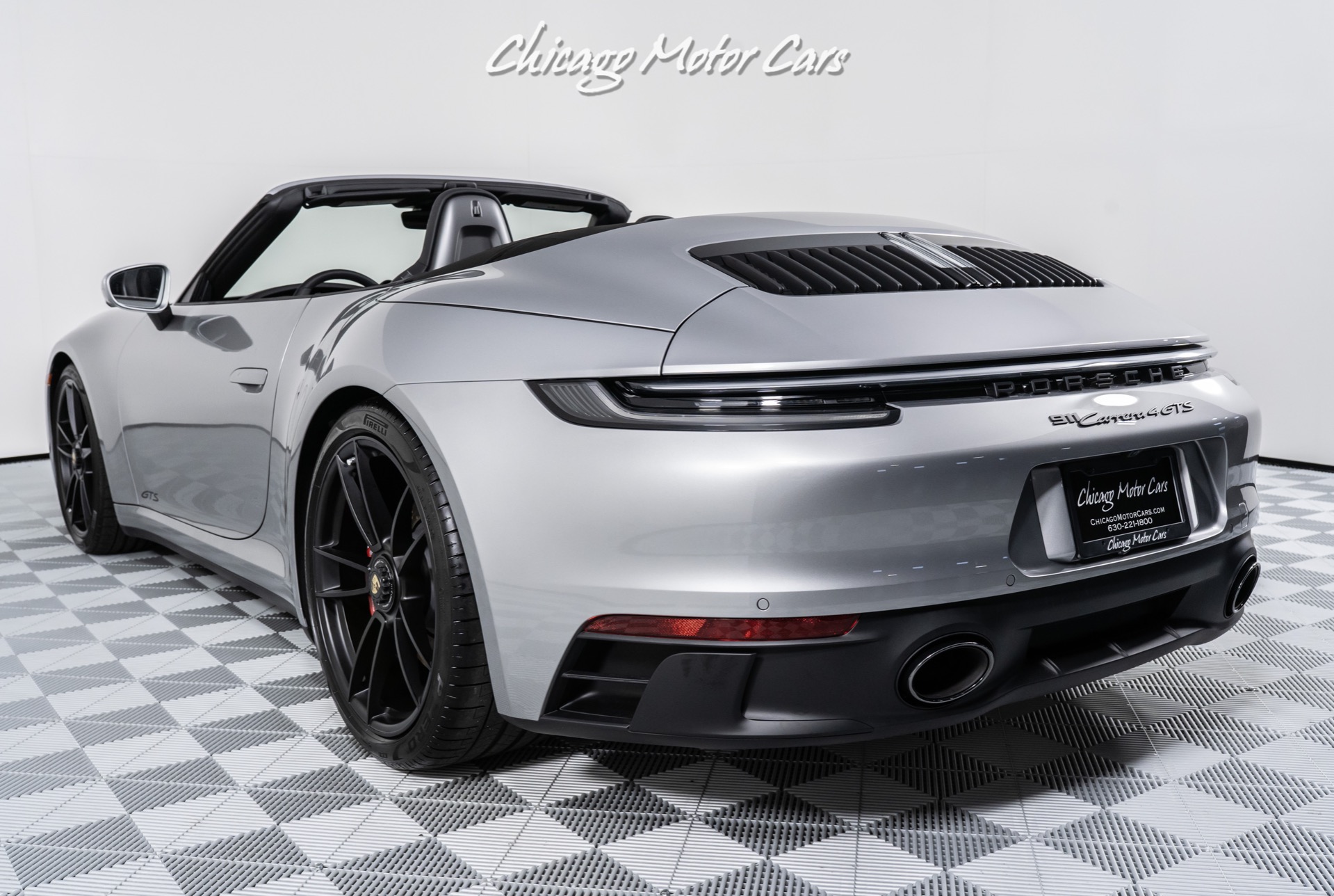 Used-2022-Porsche-911-Carrera-4-GTS-Cabriolet-convertible-Only-15-Miles-Lift-Rear-Axle-Steering