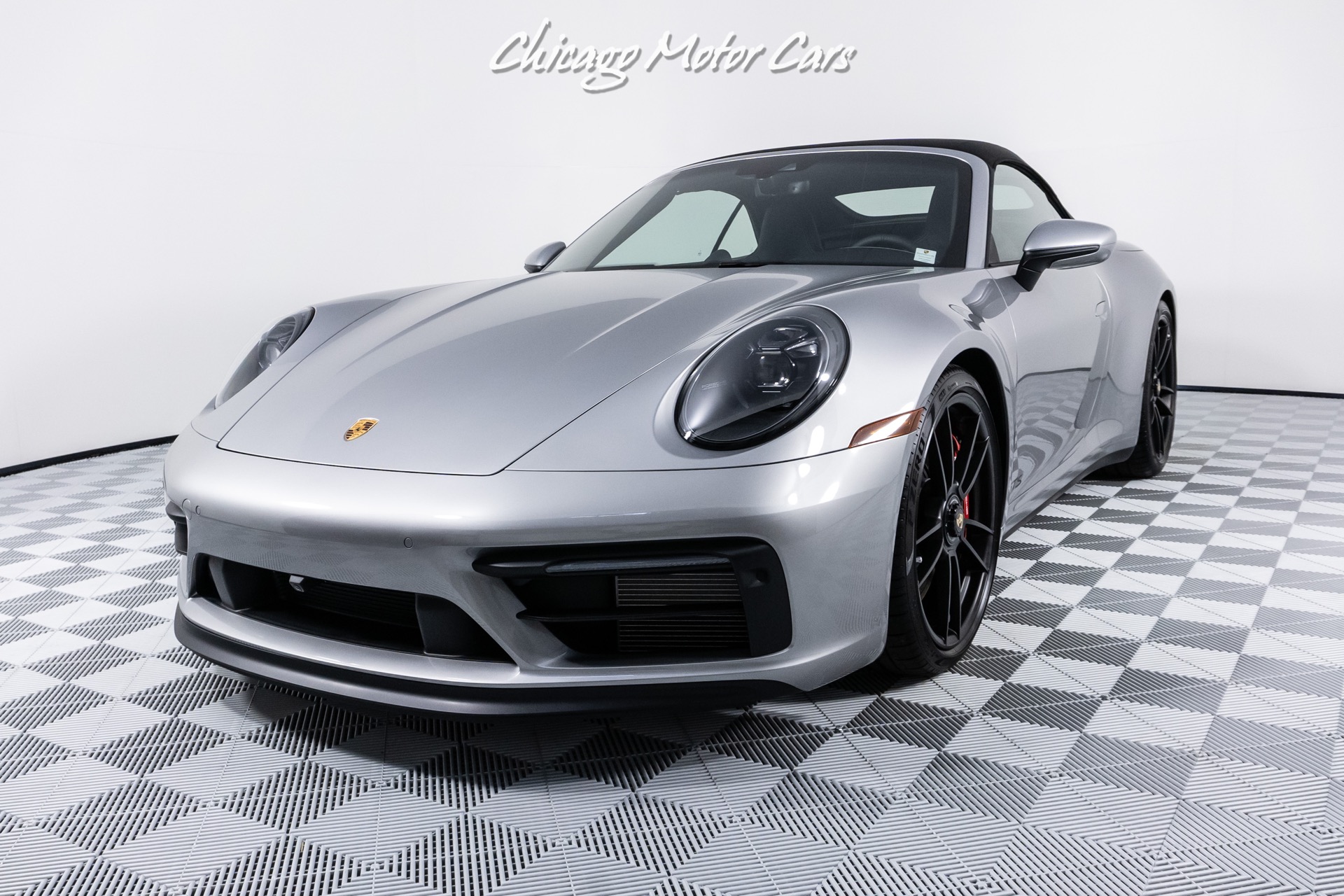 Used-2022-Porsche-911-Carrera-4-GTS-Cabriolet-convertible-Only-15-Miles-Lift-Rear-Axle-Steering