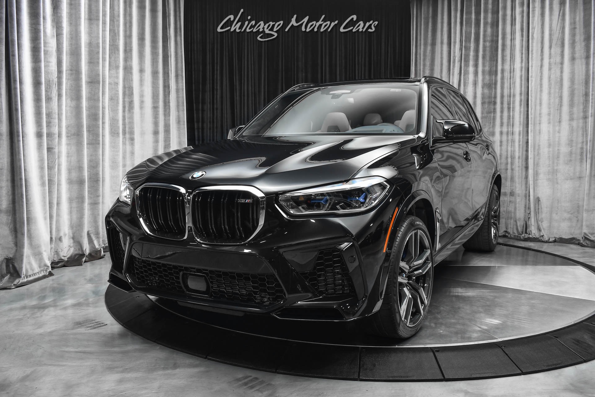 Used-2022-BMW-X5-M-SUV-Executive-Pkg-Amazing-Color-Combo-Driver-Assist-pkg-Low-Miles