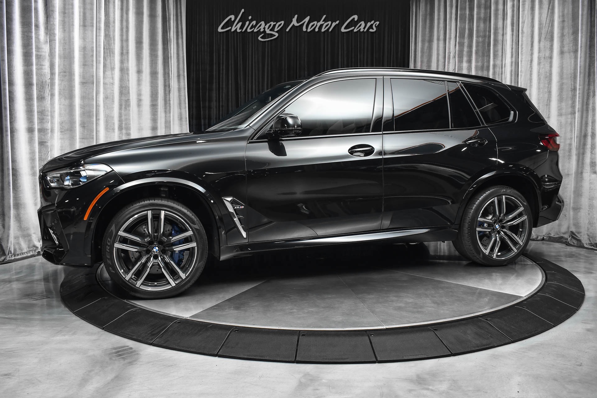 Used 2022 BMW X5 M SUV Executive Pkg! Amazing Color Combo! Driver Assist pkg Low Miles! for sale Sold at Chicago Motor Cars in West Chicago IL 60185 1