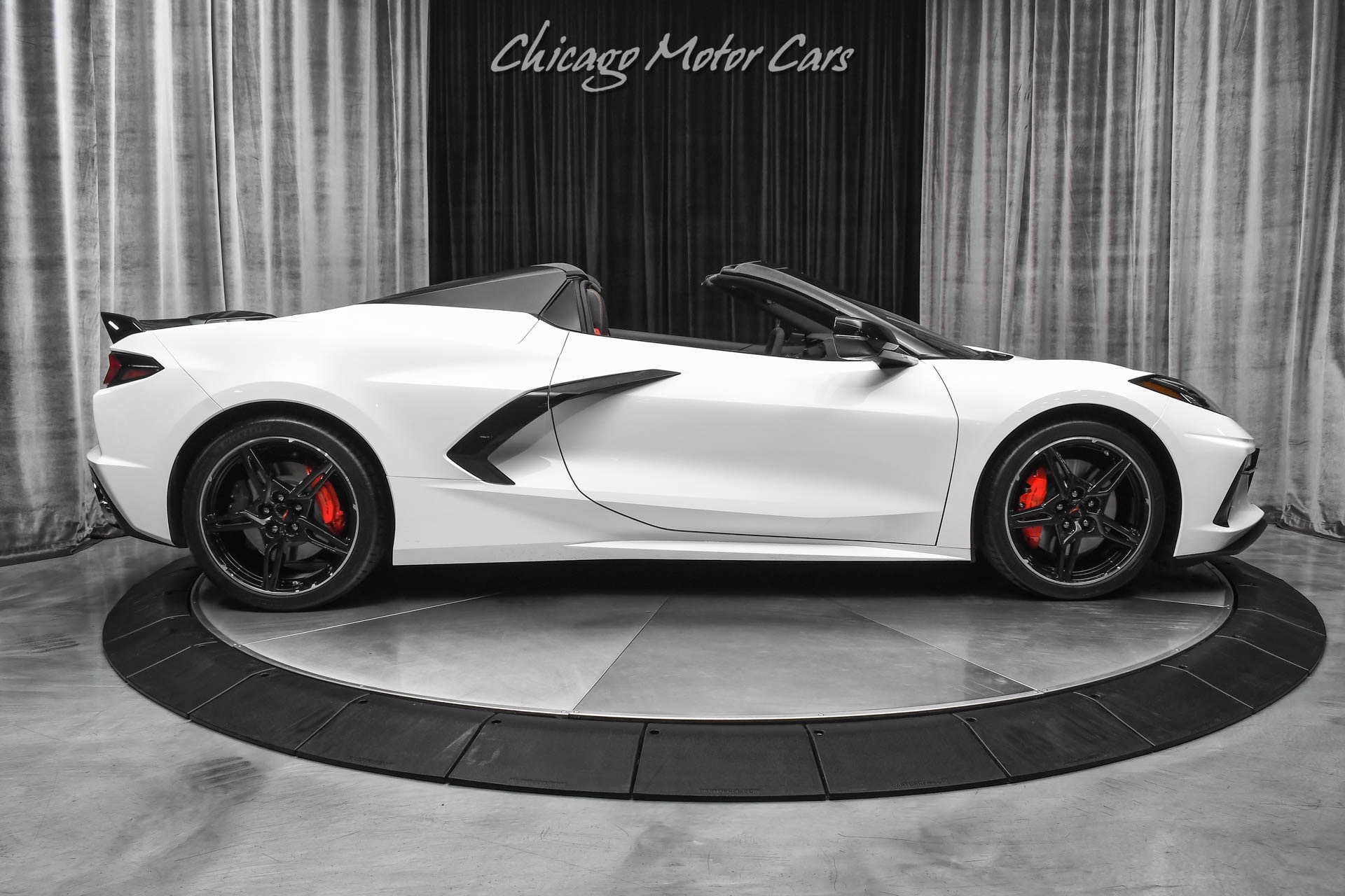 Used-2023-Chevrolet-Corvette-Stingray-3LT-Z51-Convertible-ONLY-568-Miles-Front-Lift-HOT-Spec-LOADED