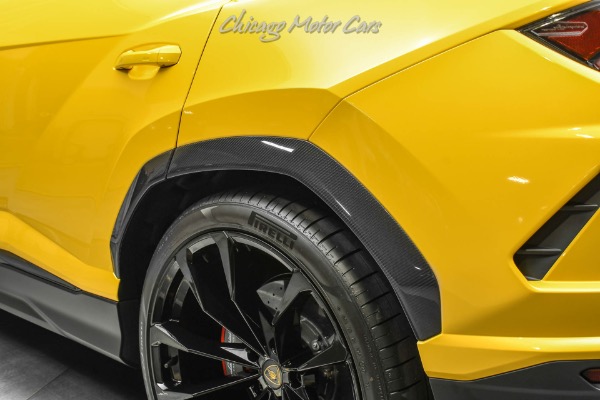 Used-2022-Lamborghini-Urus-SUV-ONLY-79-Miles-HOT-Color-Combo-TONS-of-Carbon-LOADED