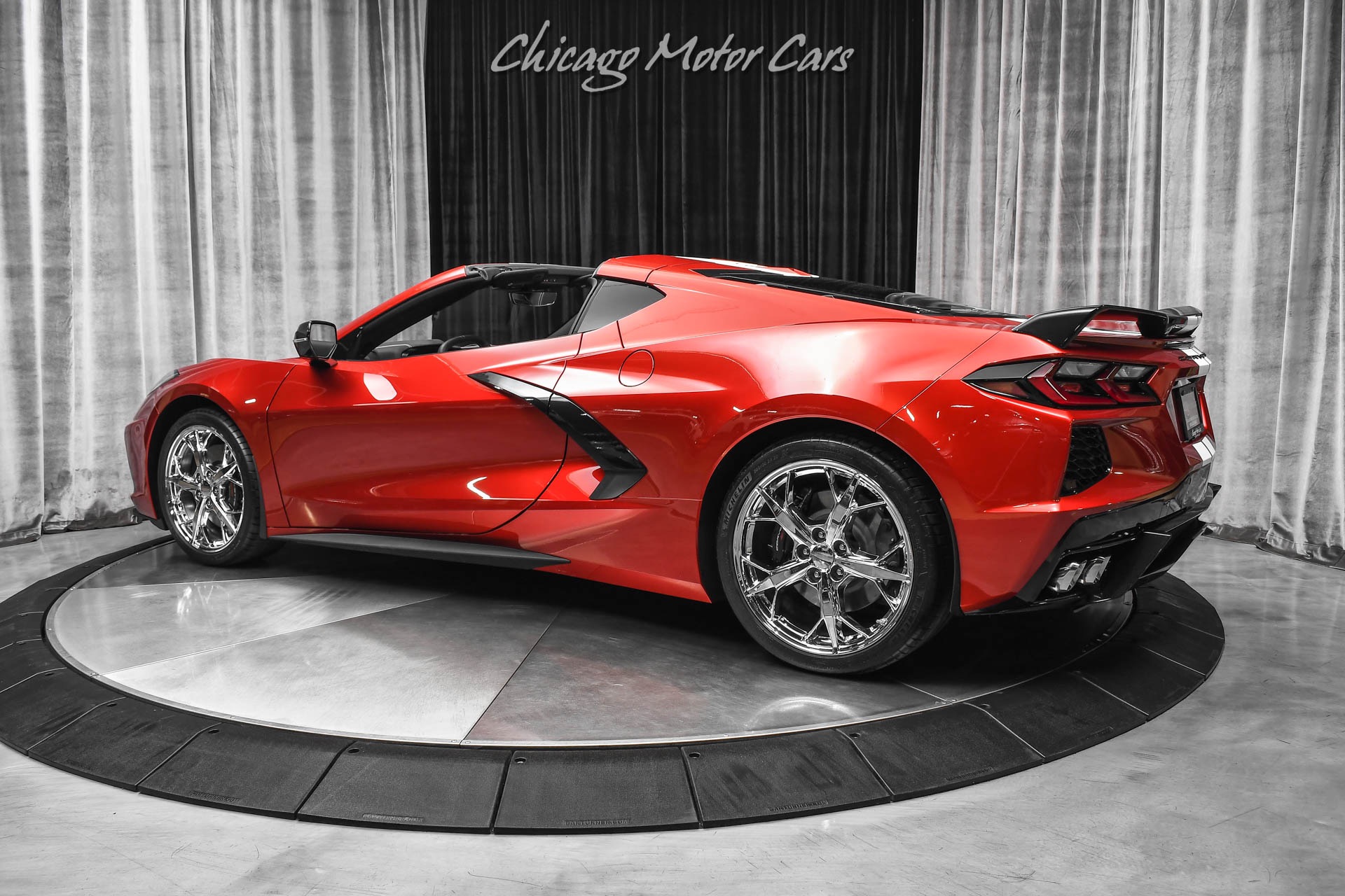 Used-2021-Chevrolet-Corvette-Stingray-2LT-C8-Coupe-with-Z51-HOT-Spec-Front-Lift-LOW-Miles-LOADED