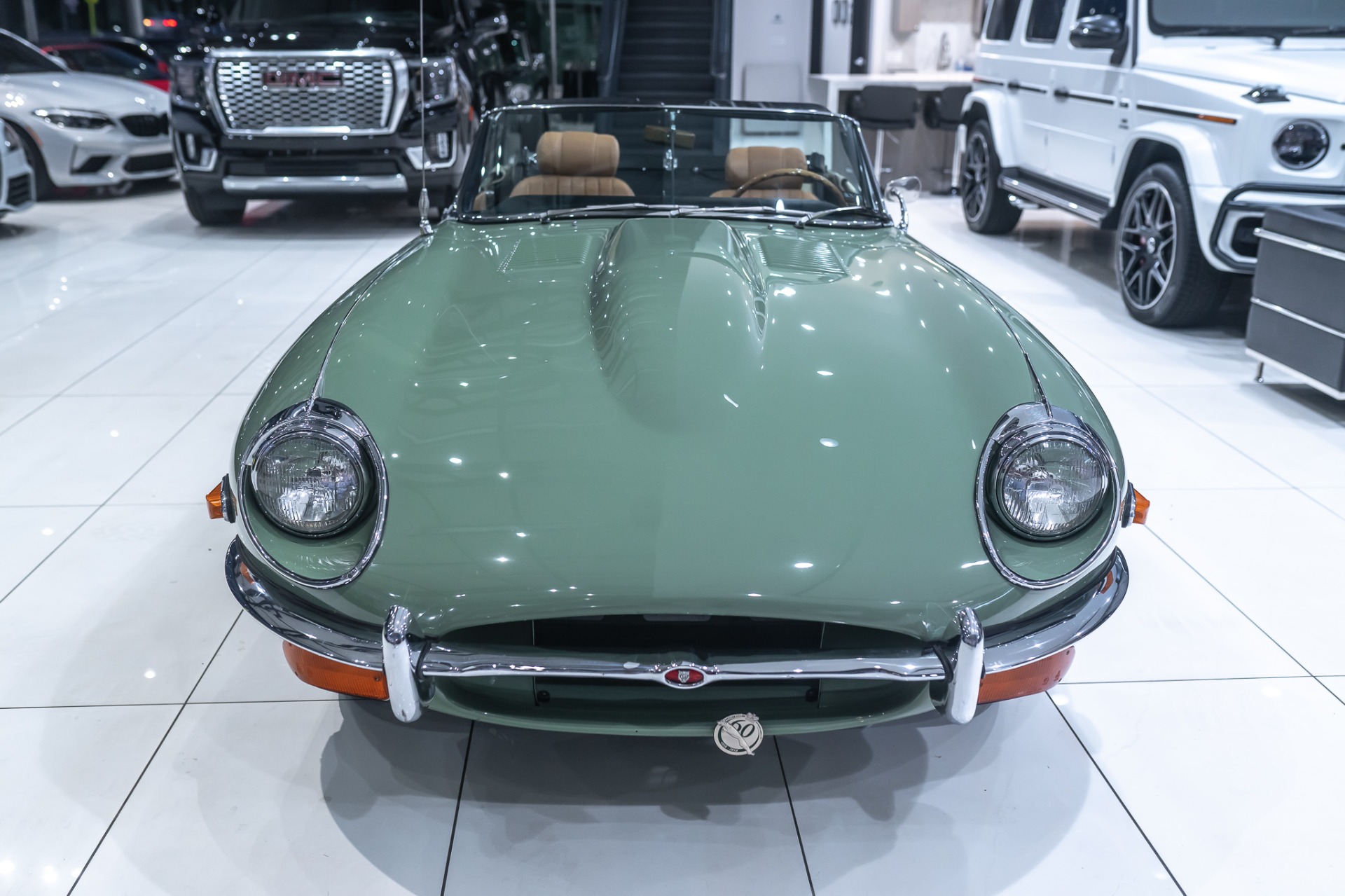 Used-1970-Jaguar-XKE-Series-II-Roadster-42L-Willow-Green-Collector-Condition