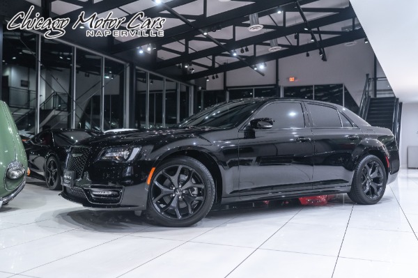 Used 2021 Chrysler 300 S V8 Sedan ONLY 990 Miles! 5.7L HEMI V8! BORLA EXHAUST! FRONT END PPF! for sale Sold at Chicago Motor Cars in West Chicago IL 60185 1