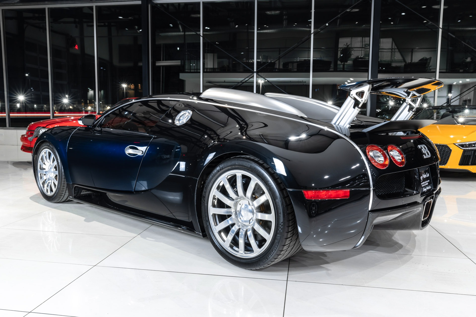 Used-2006-Bugatti-Veyron-164-Coupe-Recent-Service-at-Bugatti-STUNNING-Color-Combo-Cognac-Interior