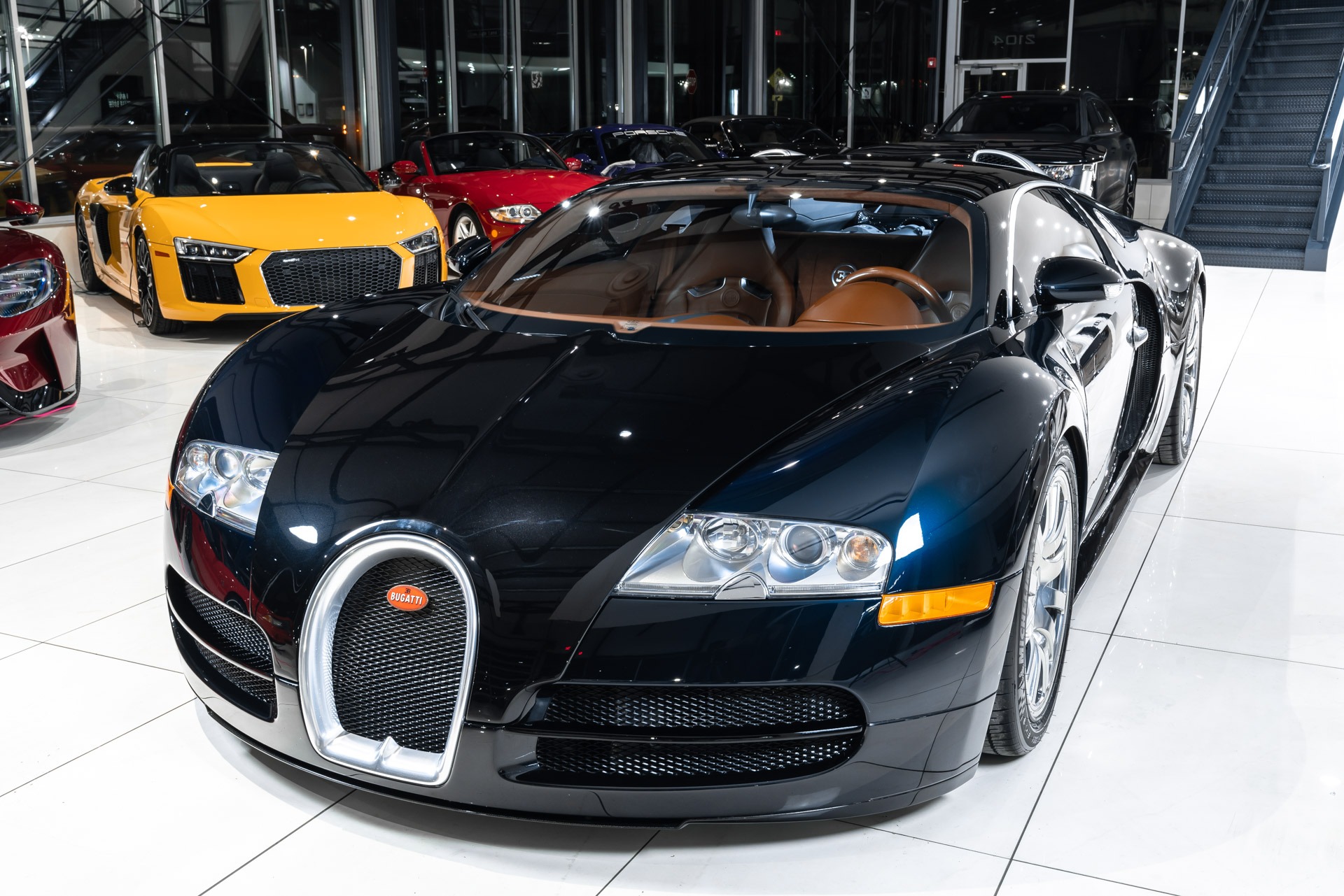 Used-2006-Bugatti-Veyron-164-Coupe-Recent-Service-at-Bugatti-STUNNING-Color-Combo-Cognac-Interior