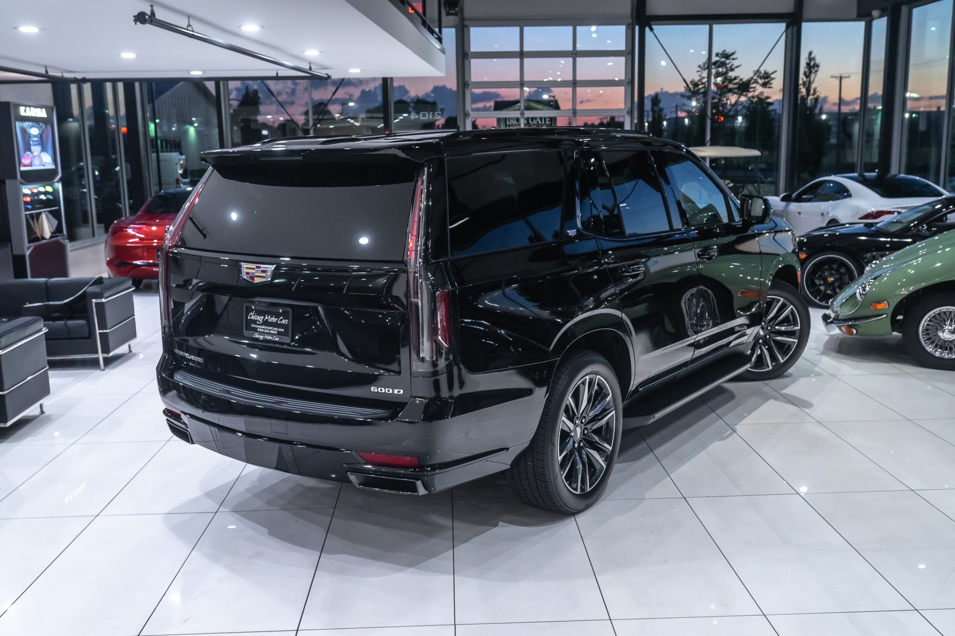 Used-2022-Cadillac-Escalade-Sport-4WD-Duramax-30L-Diesel-Only-10-Miles-Night-Vision-AKG-Sound-Pkg