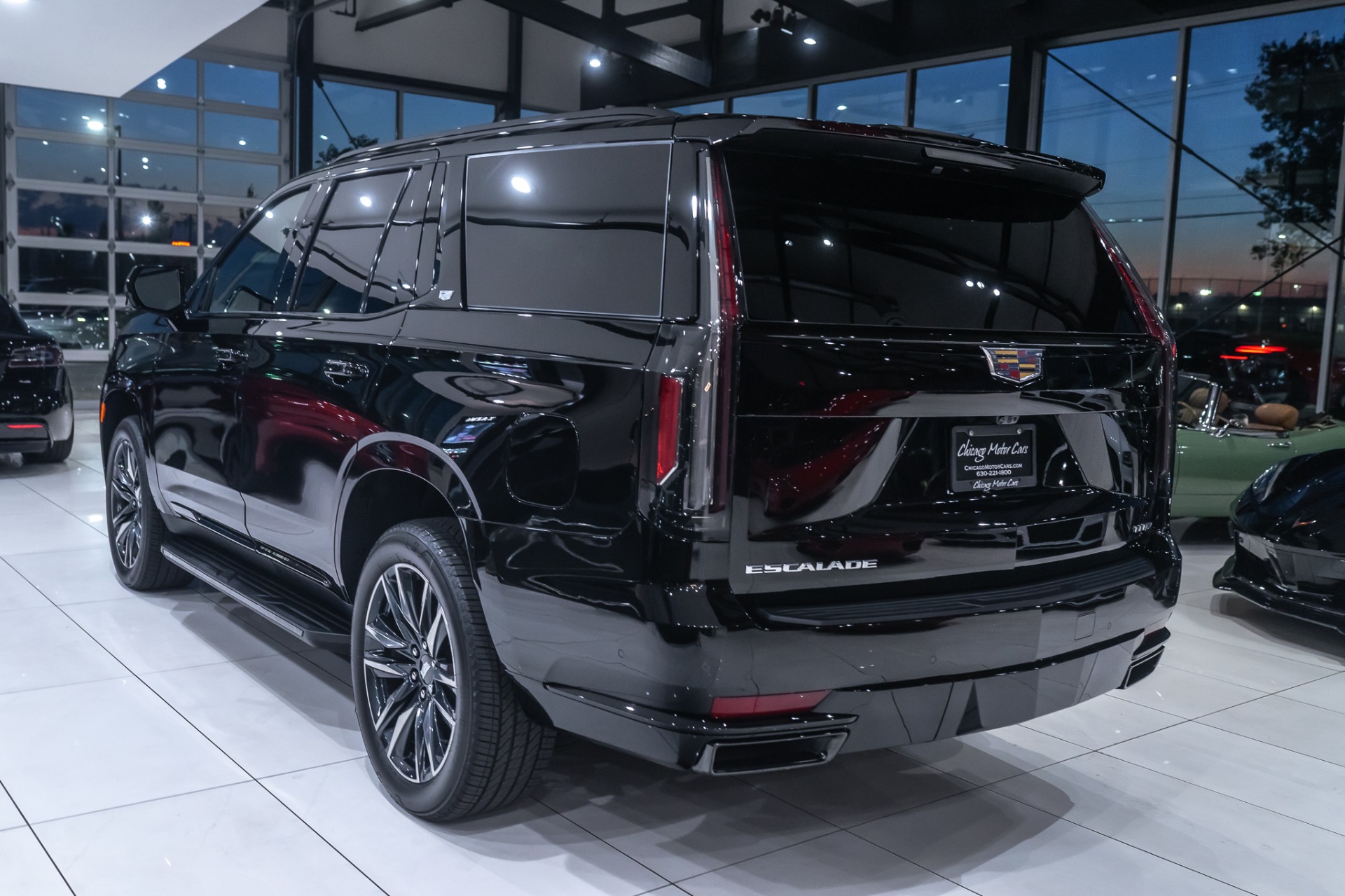 Used-2022-Cadillac-Escalade-Sport-4WD-Duramax-30L-Diesel-Only-10-Miles-Night-Vision-AKG-Sound-Pkg