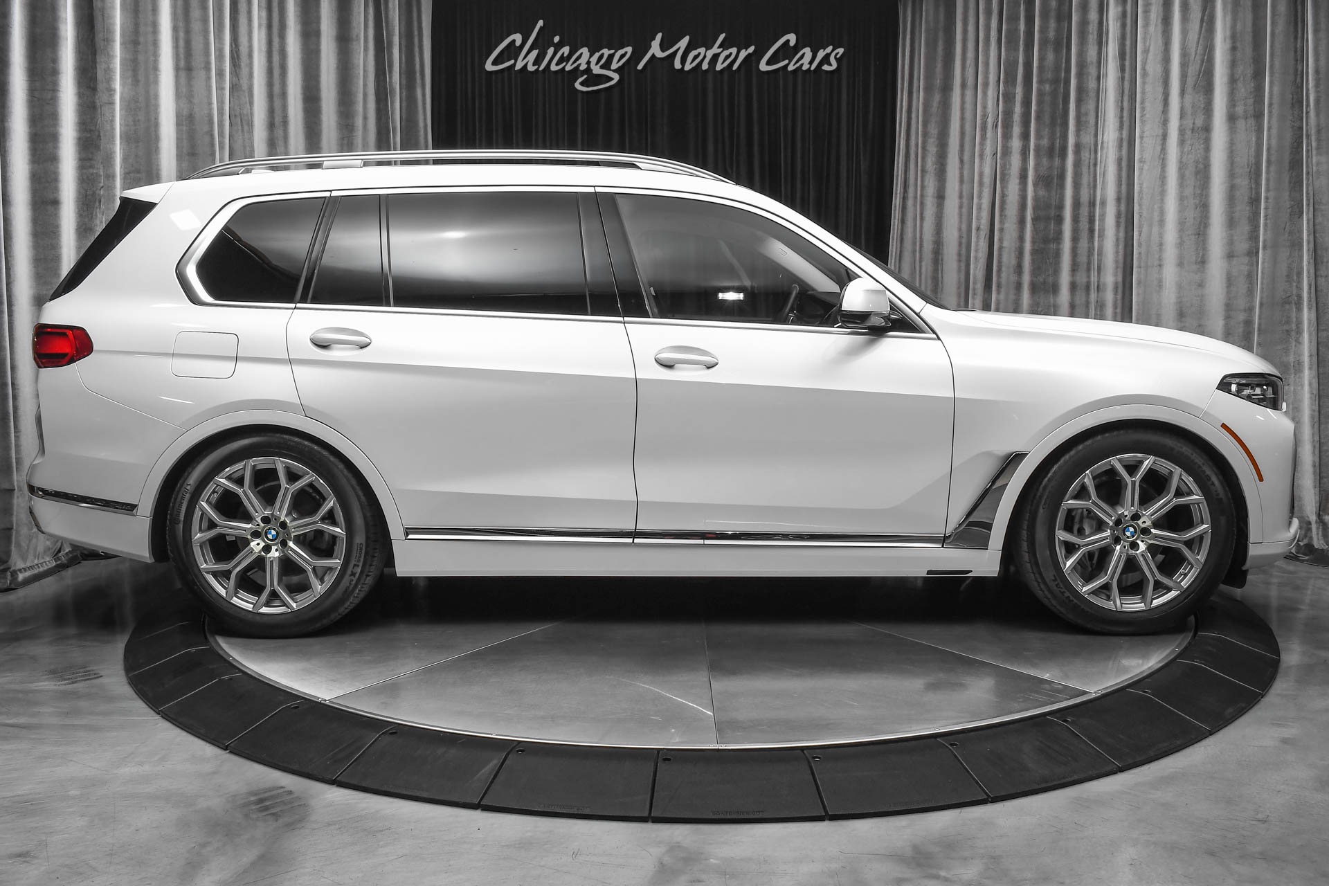 Used-2019-BMW-X7-xDrive40i-SUV-Premium-Pkg-Luxury-Seating-Pkg-Cold-Weather-Pkg