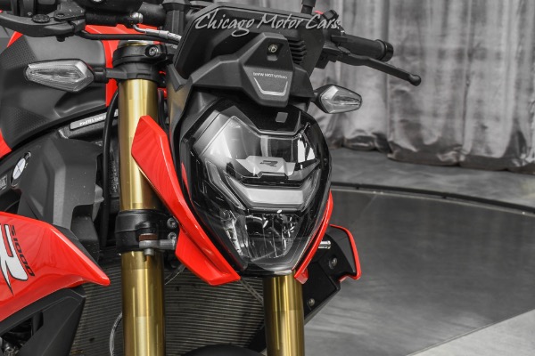 Used 2022 BMW S1000R Motorcycle Sport Pkg! Premium Pkg! Select Pkg! Comfort Pkg! LOADED for sale Sold at Chicago Motor Cars in West Chicago IL 60185 3