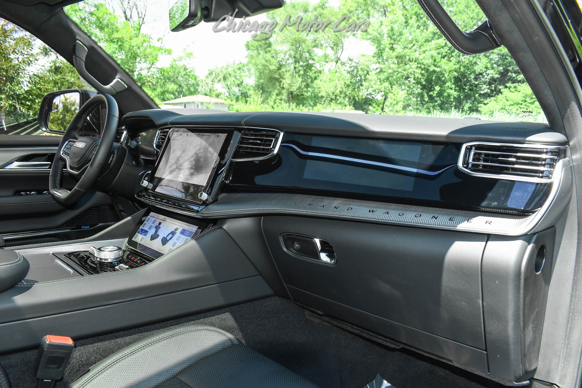 2022 Jeep Grand Wagoneer