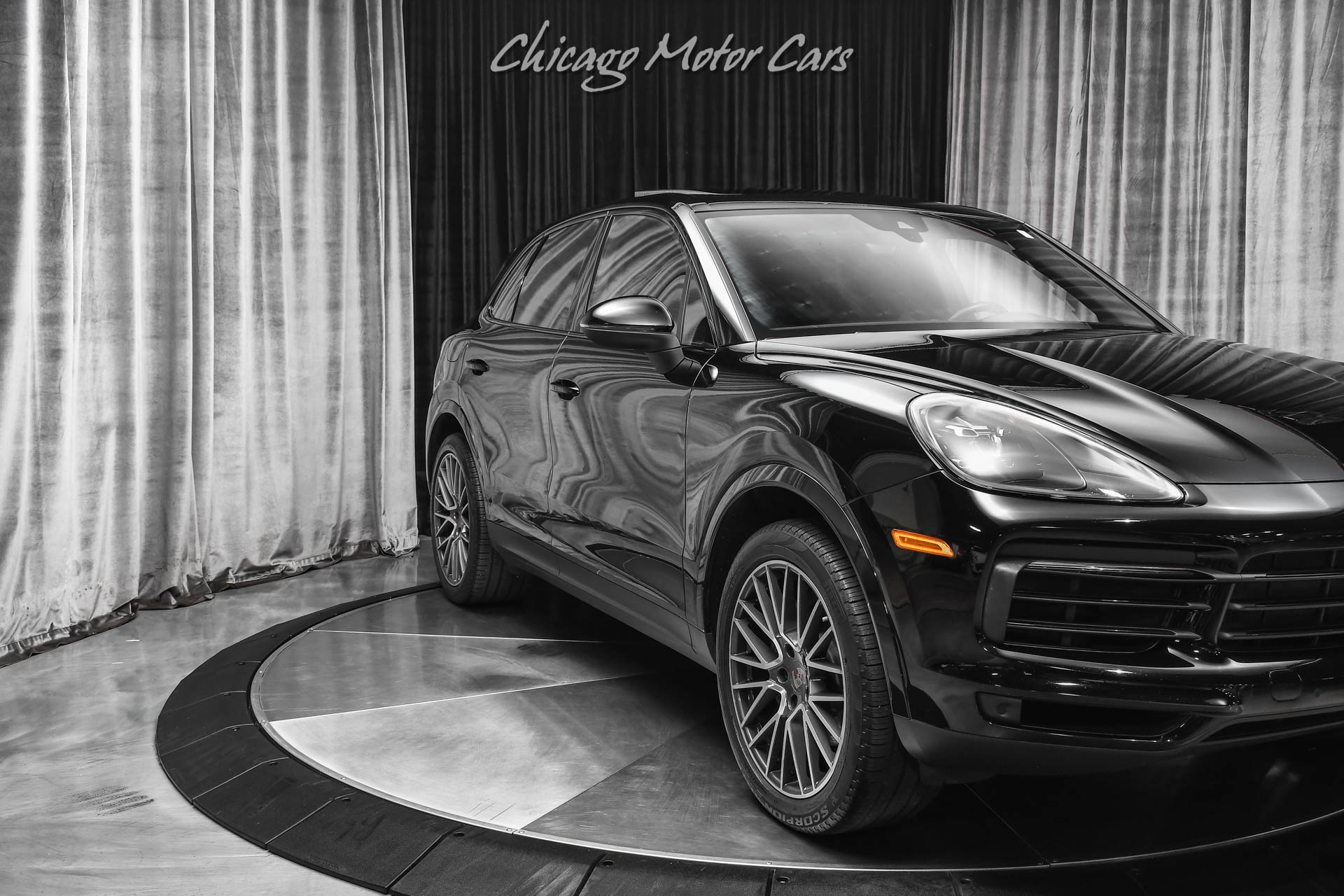 Used-2019-Porsche-Cayenne-SUV-21-RS-Spyder-Wheels-Panoramic-Roof-Well-Equipped